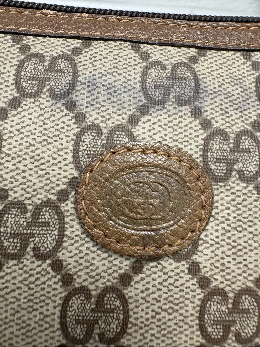 AUTH Vintage Gucci Accessory Collection GG Supreme Clutch Pouch Bag 89.01.045